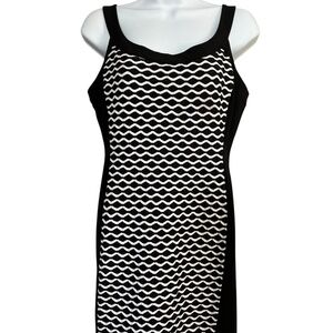 R&M Richards | Black and White Sleeveless Bodycon Dress | Knee Length